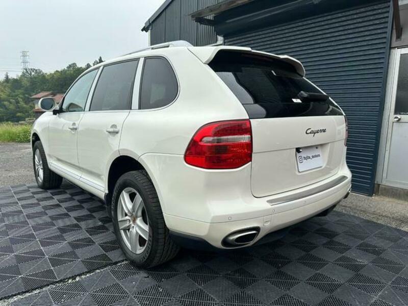 CAYENNE