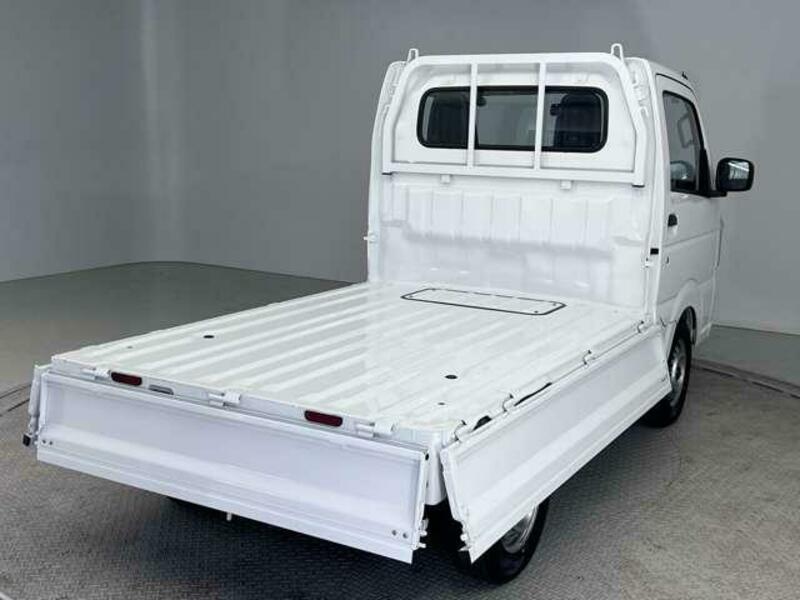 CLIPPER TRUCK