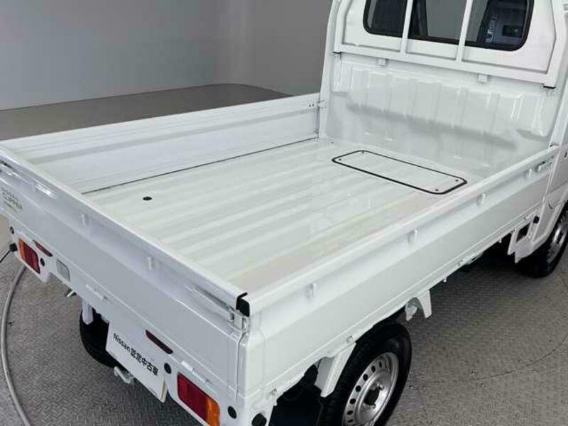 CLIPPER TRUCK