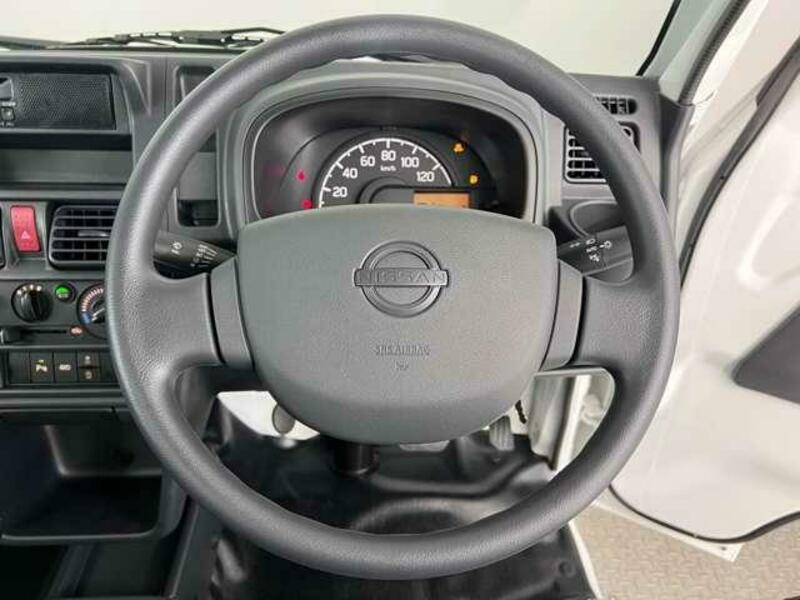 CLIPPER TRUCK