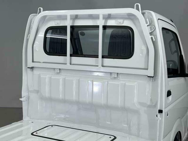 CLIPPER TRUCK