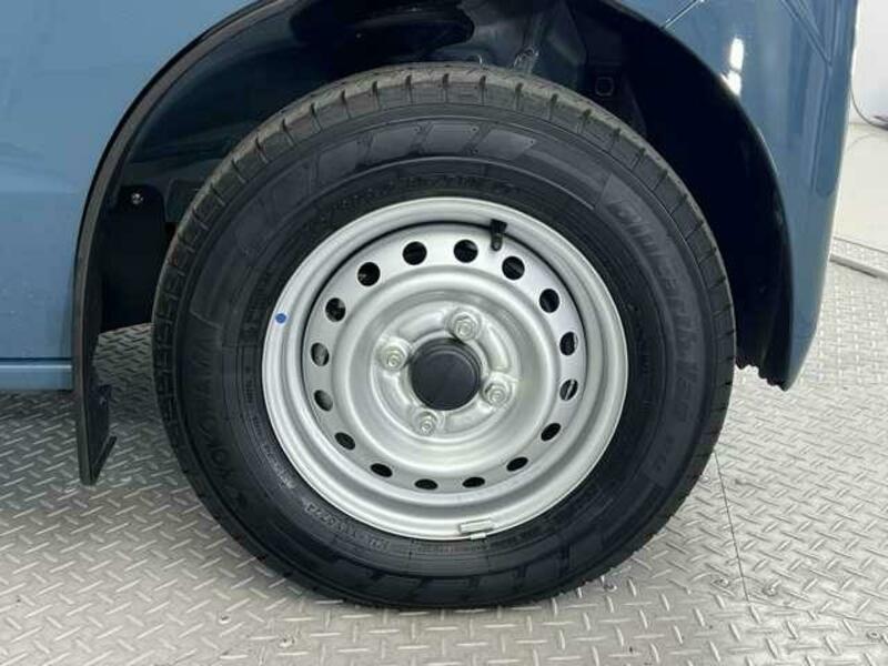 CLIPPER VAN