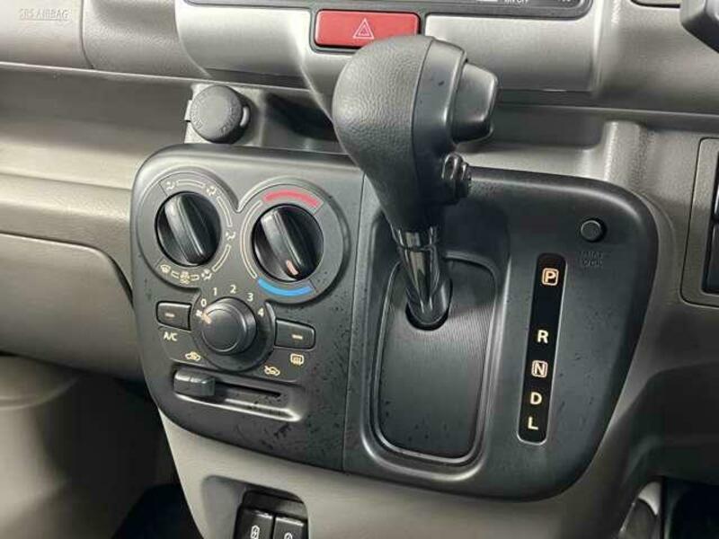 CLIPPER VAN