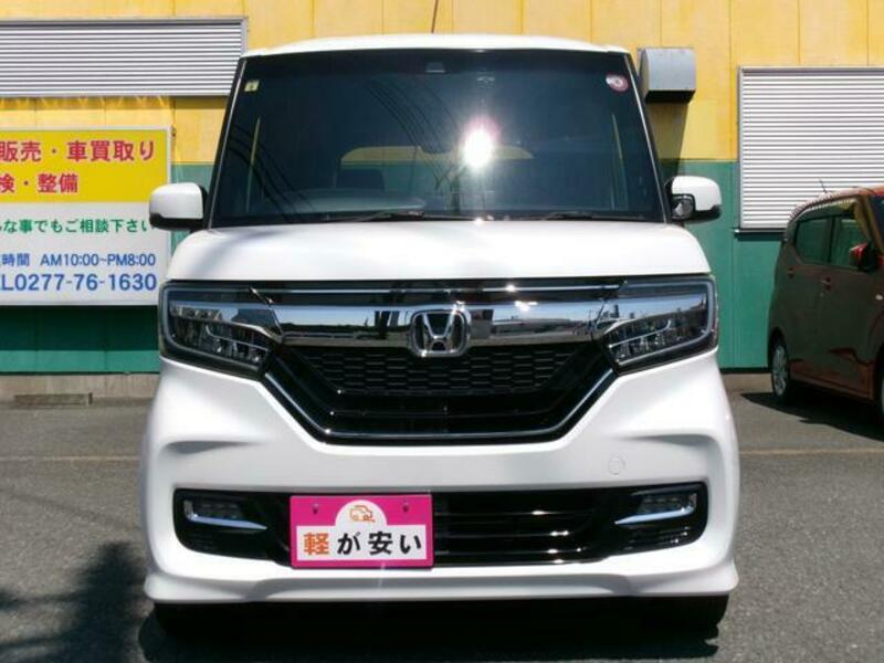 N BOX CUSTOM