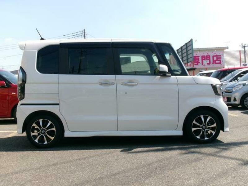 N BOX CUSTOM