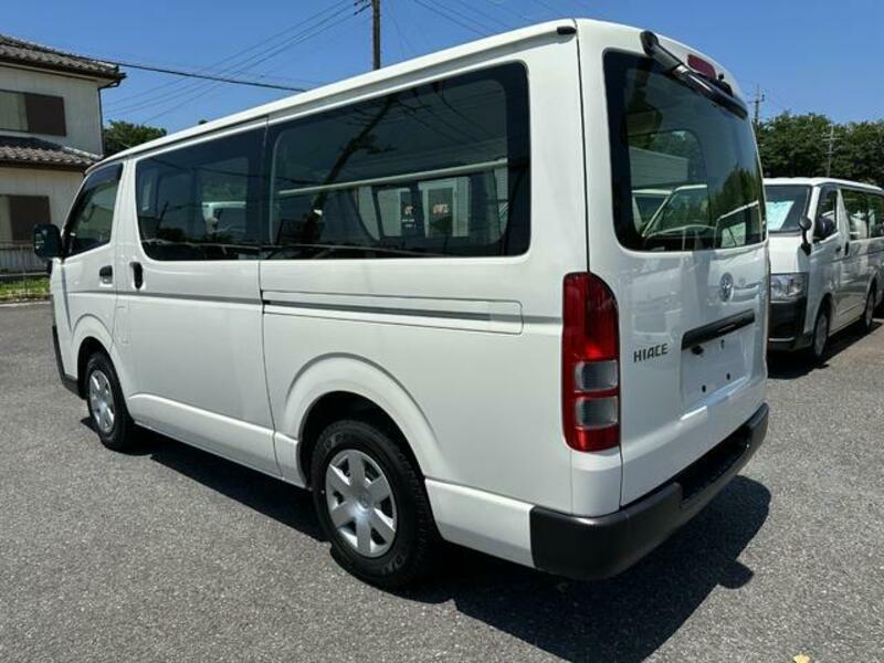 HIACE VAN