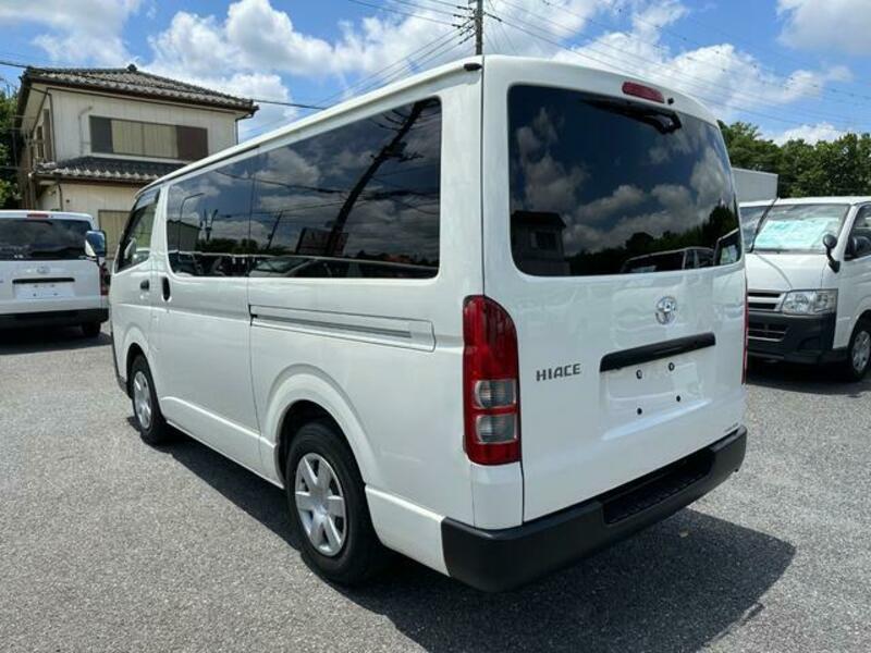 HIACE VAN