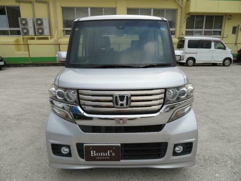 N BOX CUSTOM