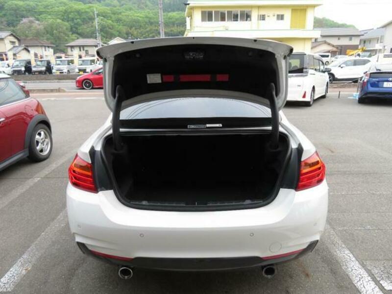 4 SERIES
