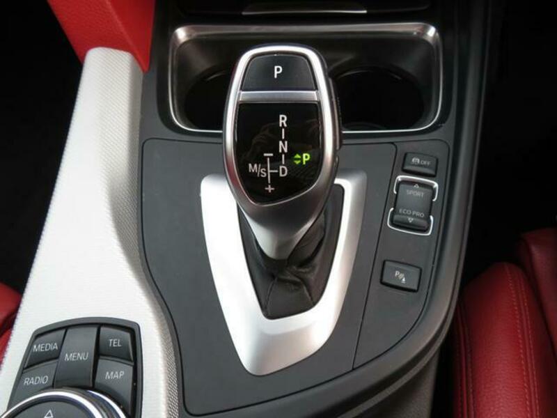 4 SERIES