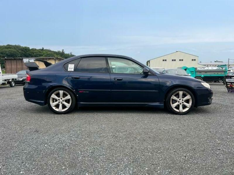 LEGACY B4