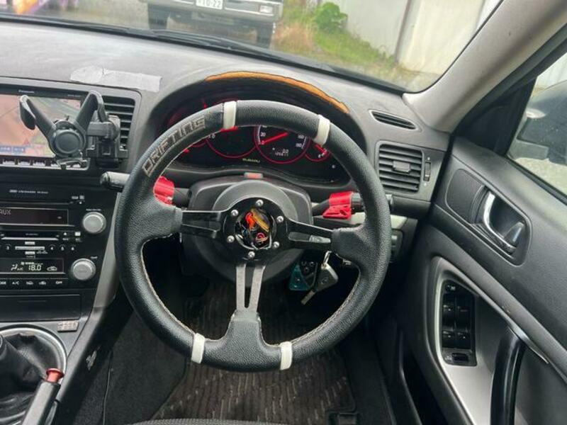 LEGACY B4