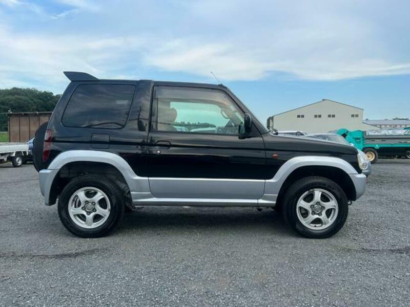 PAJERO MINI