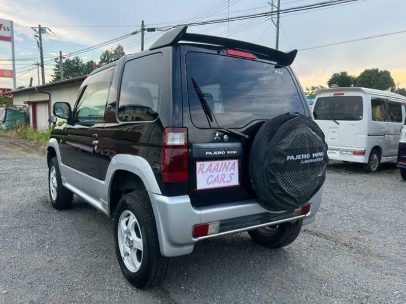PAJERO MINI