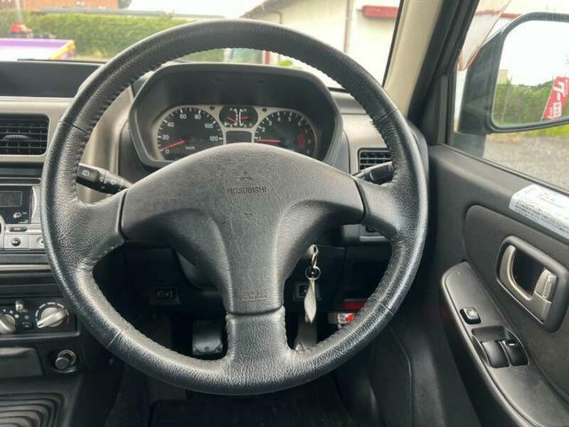 PAJERO MINI