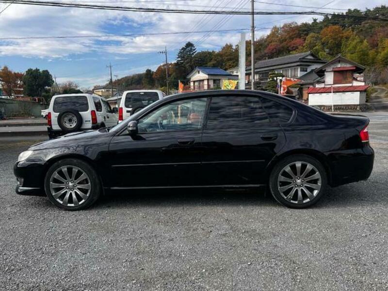 LEGACY B4