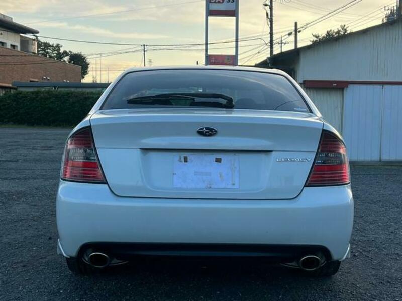 LEGACY B4