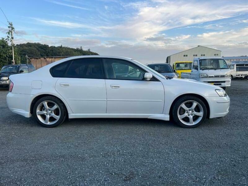 LEGACY B4
