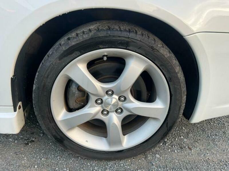 LEGACY B4