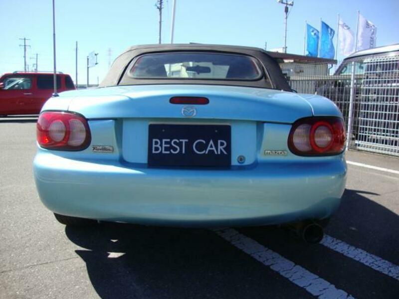 ROADSTER