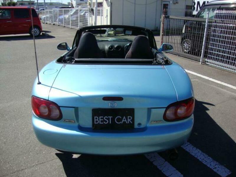 ROADSTER