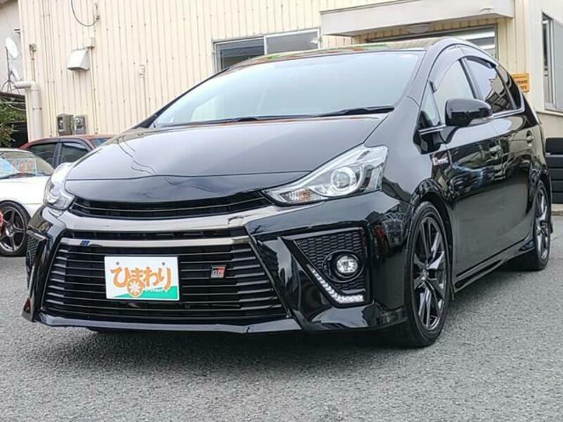 PRIUS ALPHA