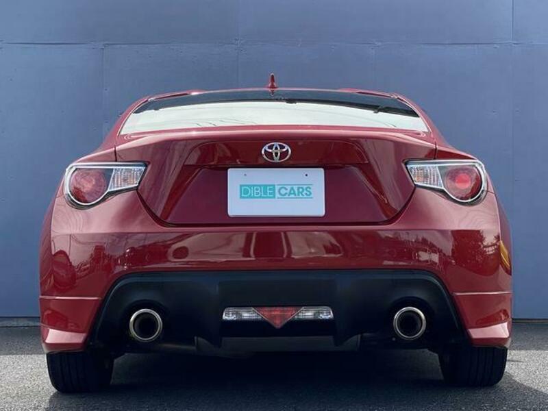 86