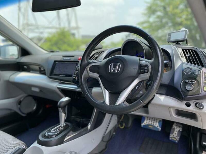 CR-Z