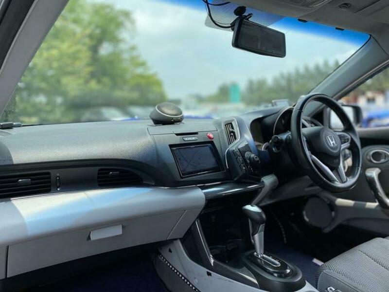 CR-Z