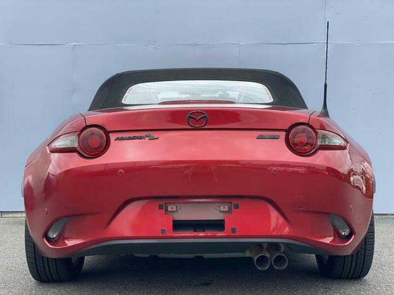 ROADSTER