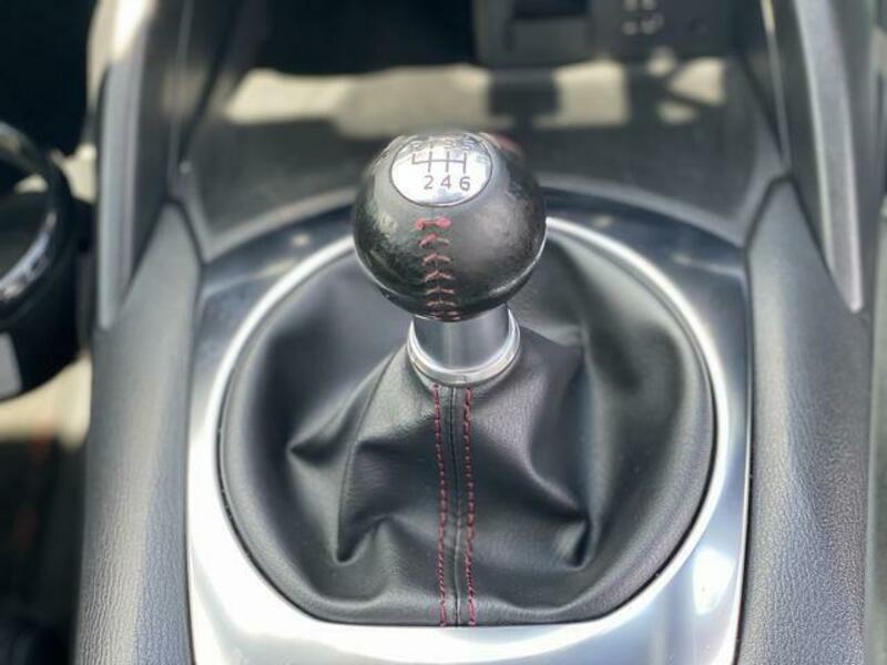 ROADSTER