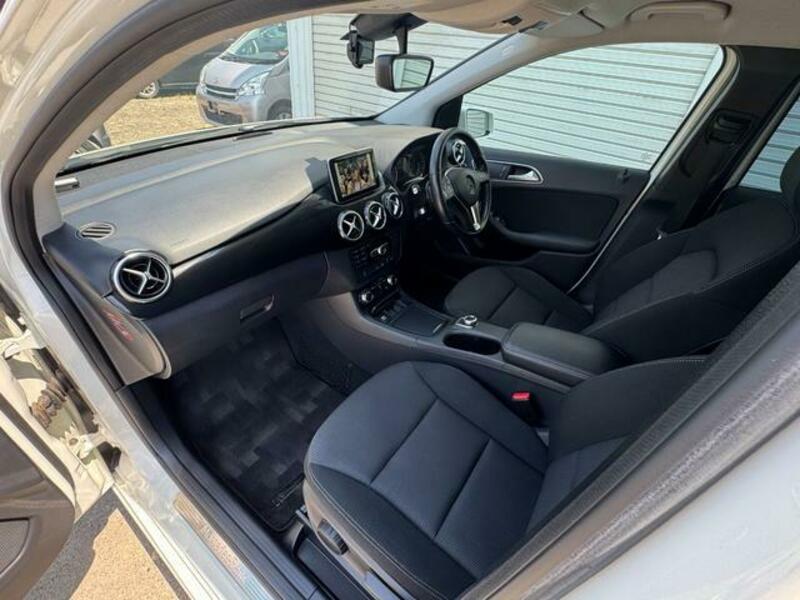 B-CLASS