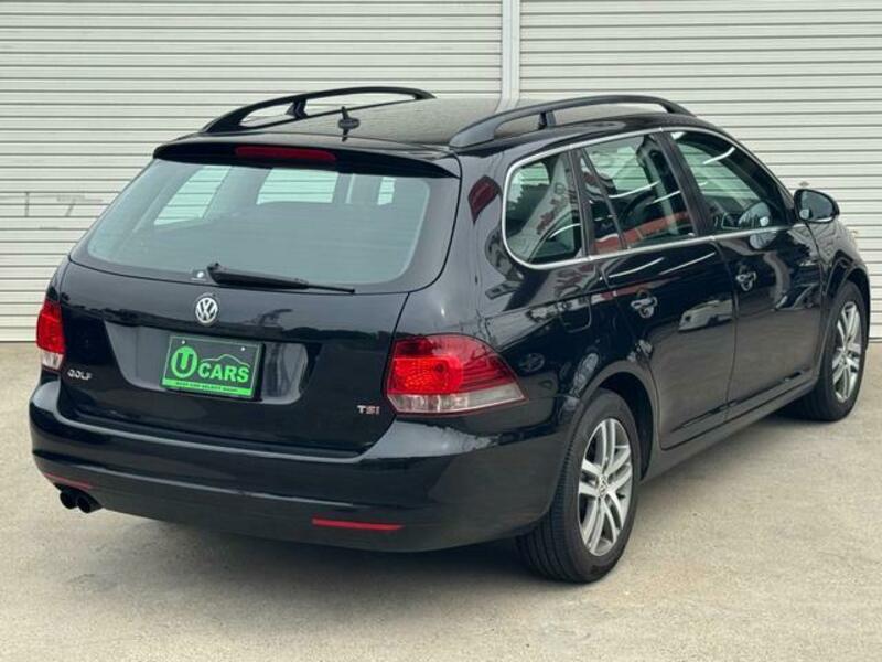 GOLF VARIANT