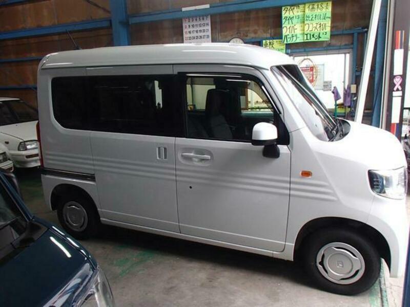 N-VAN