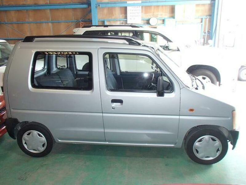 WAGON R