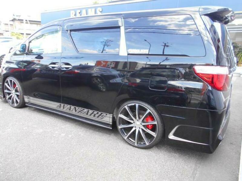 VELLFIRE