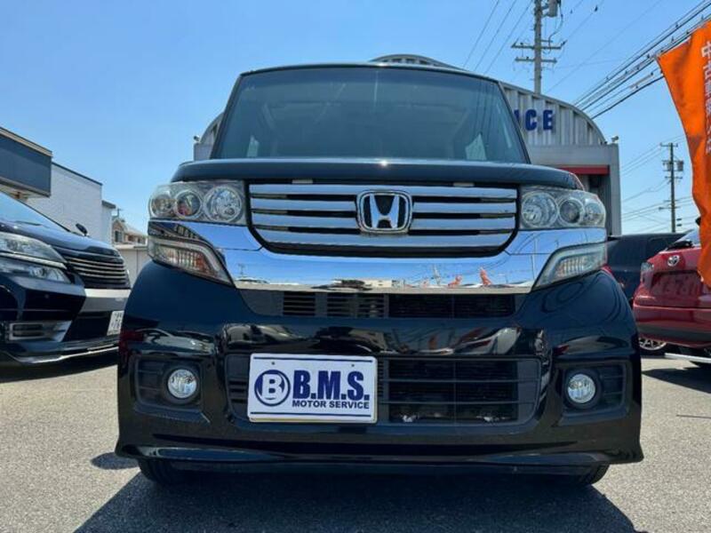 N BOX CUSTOM