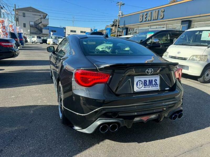 86