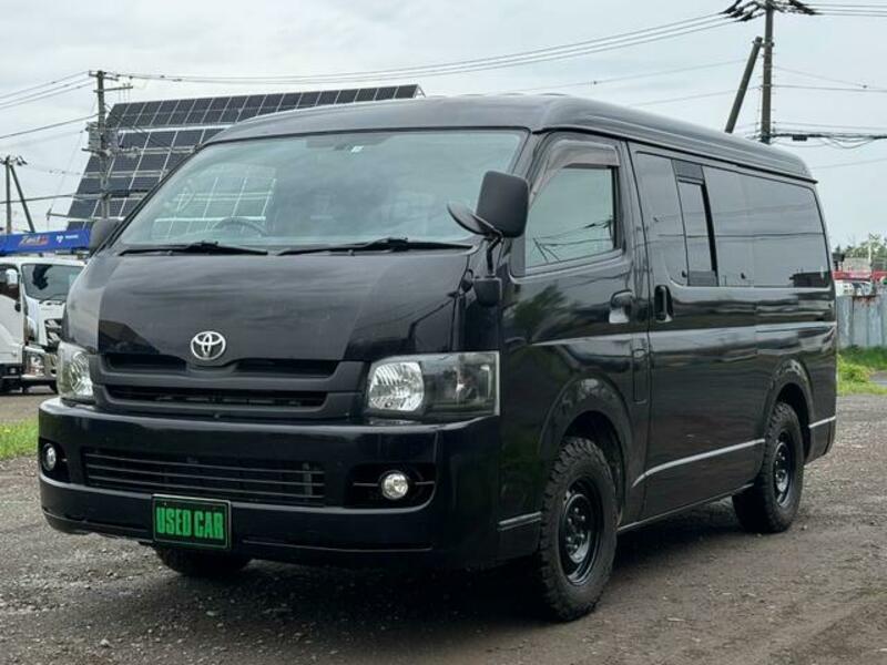 TOYOTA HIACE WAGON