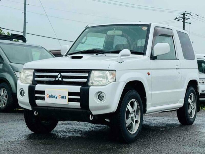 MITSUBISHI PAJERO MINI