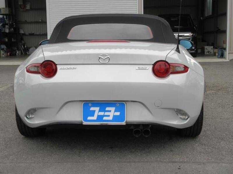 ROADSTER