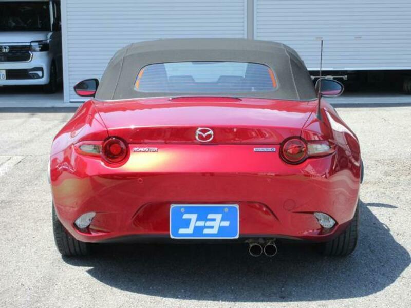 ROADSTER