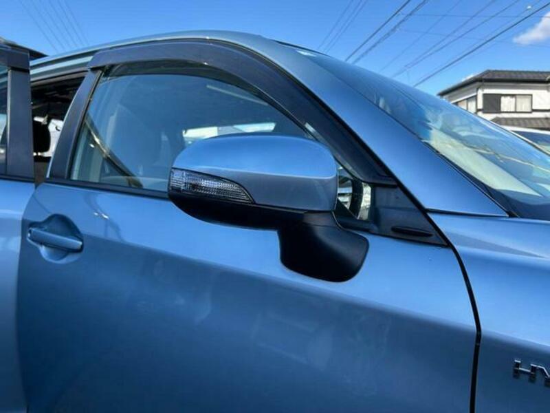 COROLLA FIELDER
