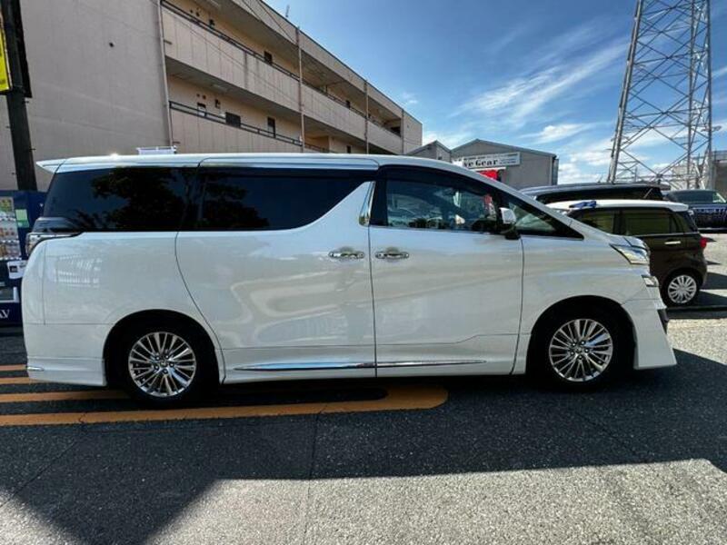 VELLFIRE