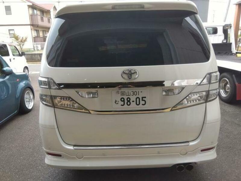 VELLFIRE