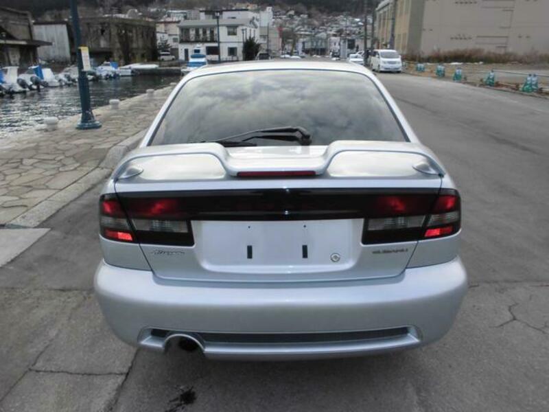 LEGACY B4