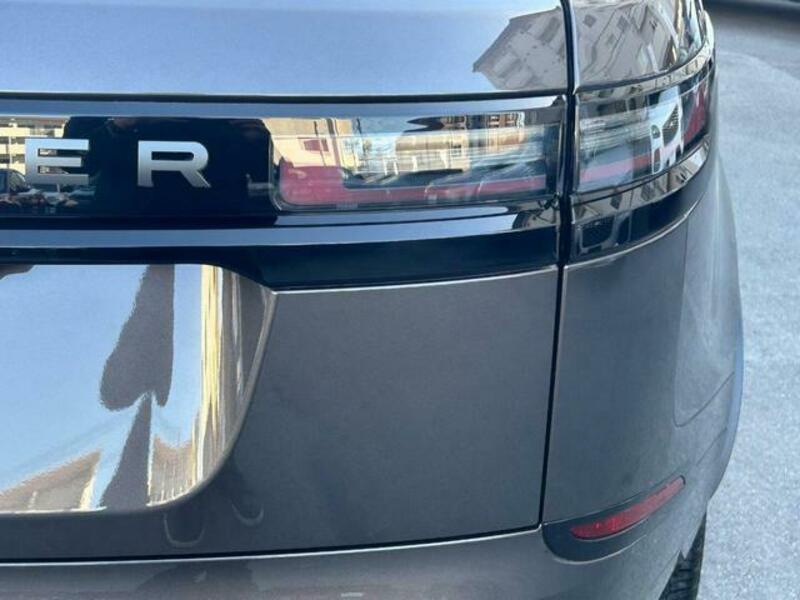 RANGE ROVER VELAR