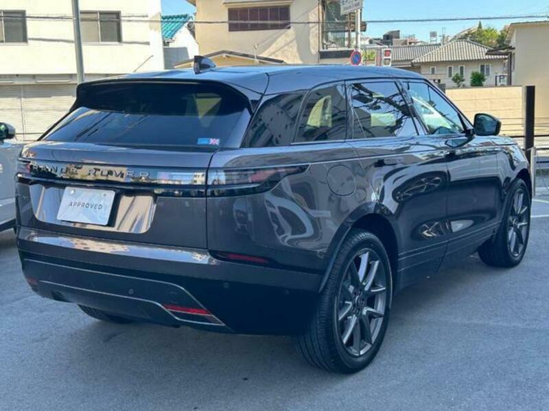 RANGE ROVER VELAR
