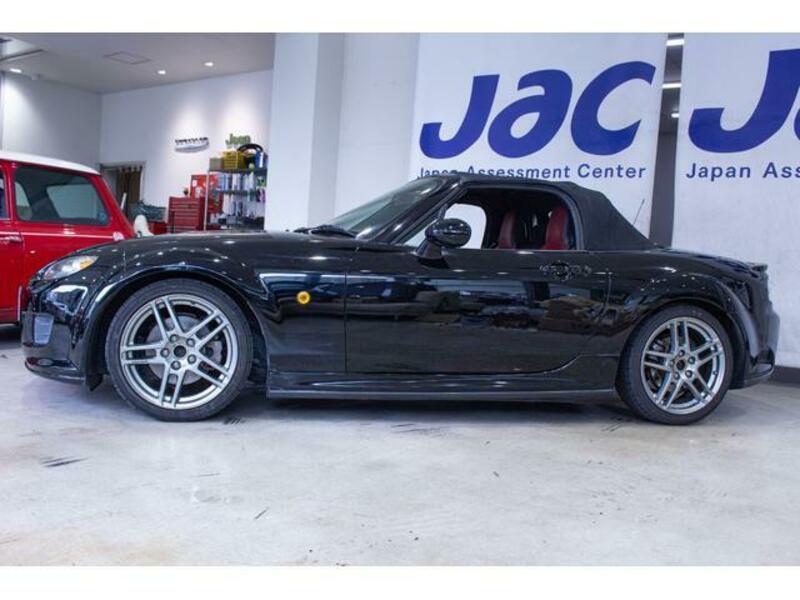 ROADSTER