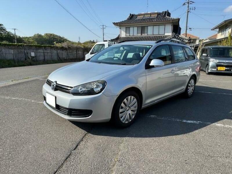 GOLF VARIANT